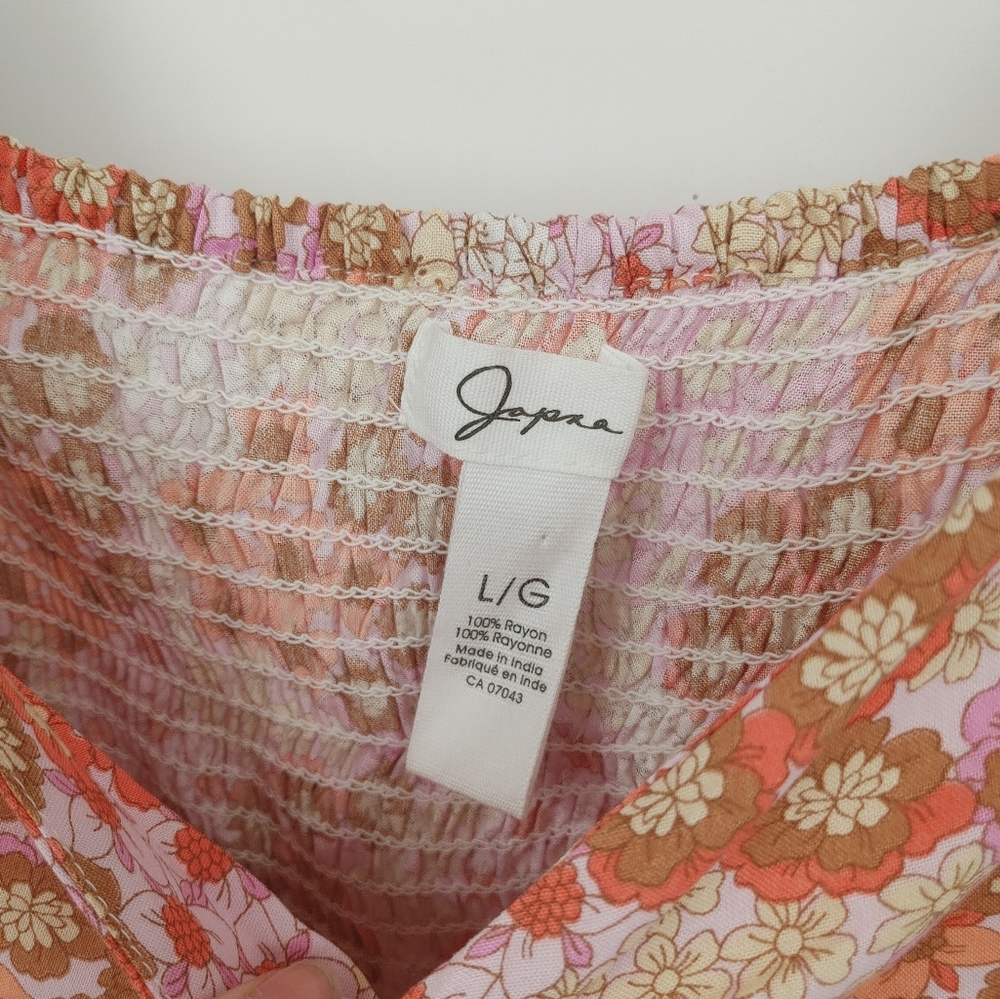 Japna Floral Ruched Peasant Blouse - Picture 3 of 5